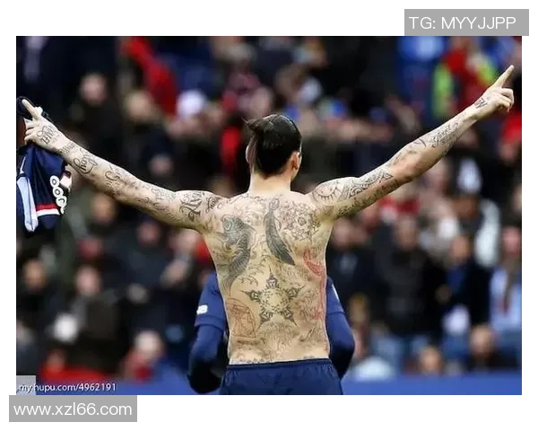 足球球星手腕绷带背后的秘密与象征意义分析 足球球星手腕绷带背后的秘密与象征意义分析